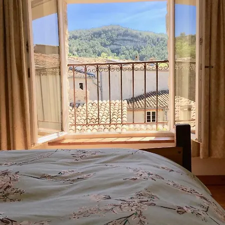 Apartment Holidays In Lagrasse